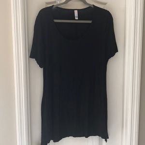 LuLaRoe black top